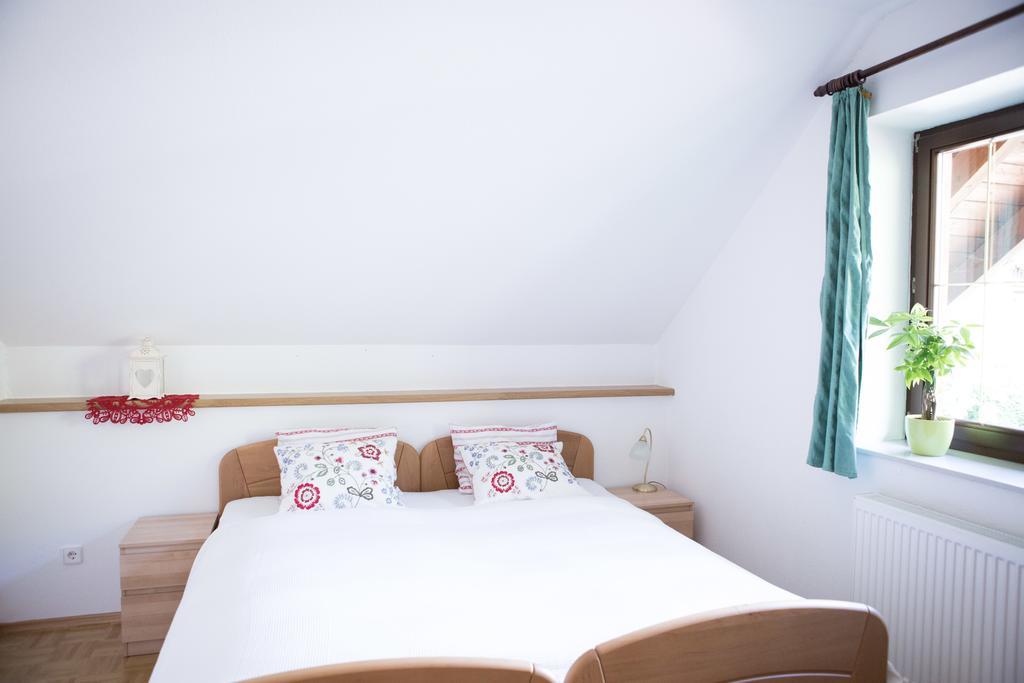 Ferienhaus Sara Bad Kleinkirchheim Dış mekan fotoğraf