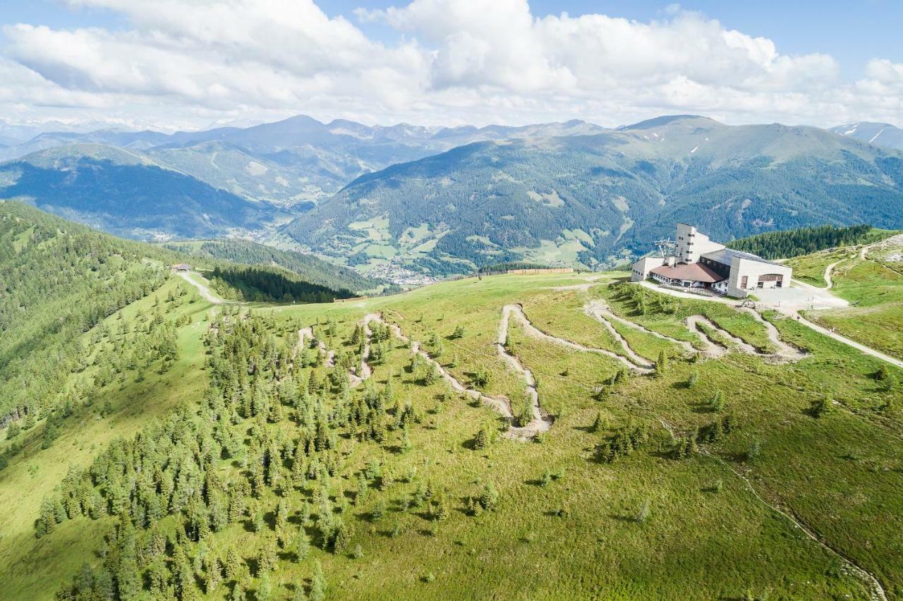Ferienhaus Sara Bad Kleinkirchheim Dış mekan fotoğraf